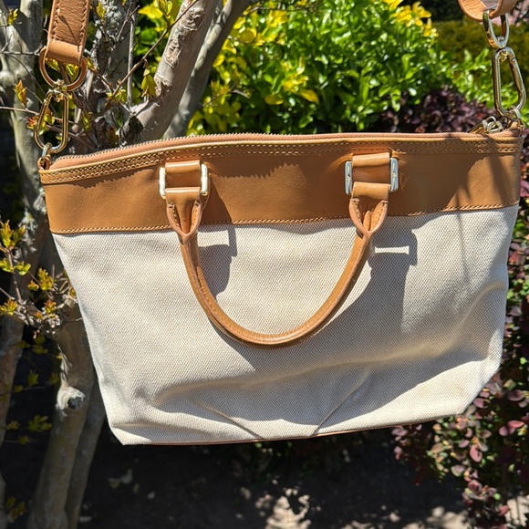 EUC Tory Burch Tan and Cream Tote Bag,Structured Design Tan and off white Cavas - Picture 7 of 10